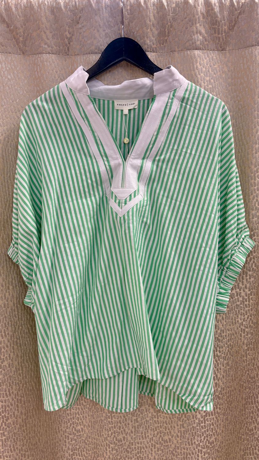 The Light Poured In Top, CURVY