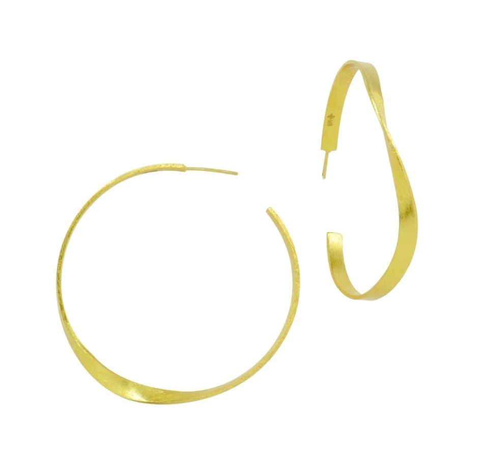 Betty Carre Ayala Wave Hoop Gold