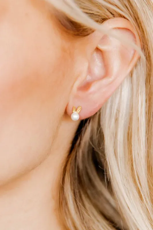 Linny Co Screwback Stud Earrings - Heidi Pearl Bunny