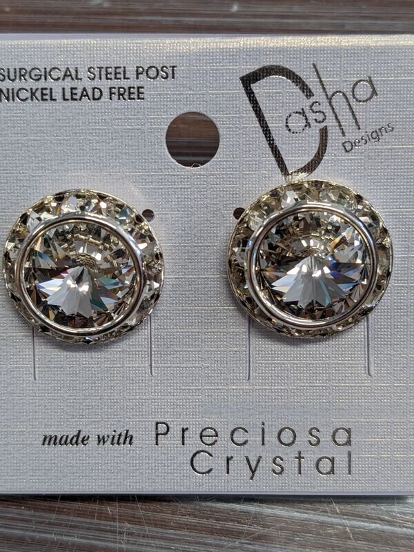 Dasha Performance earrings Post