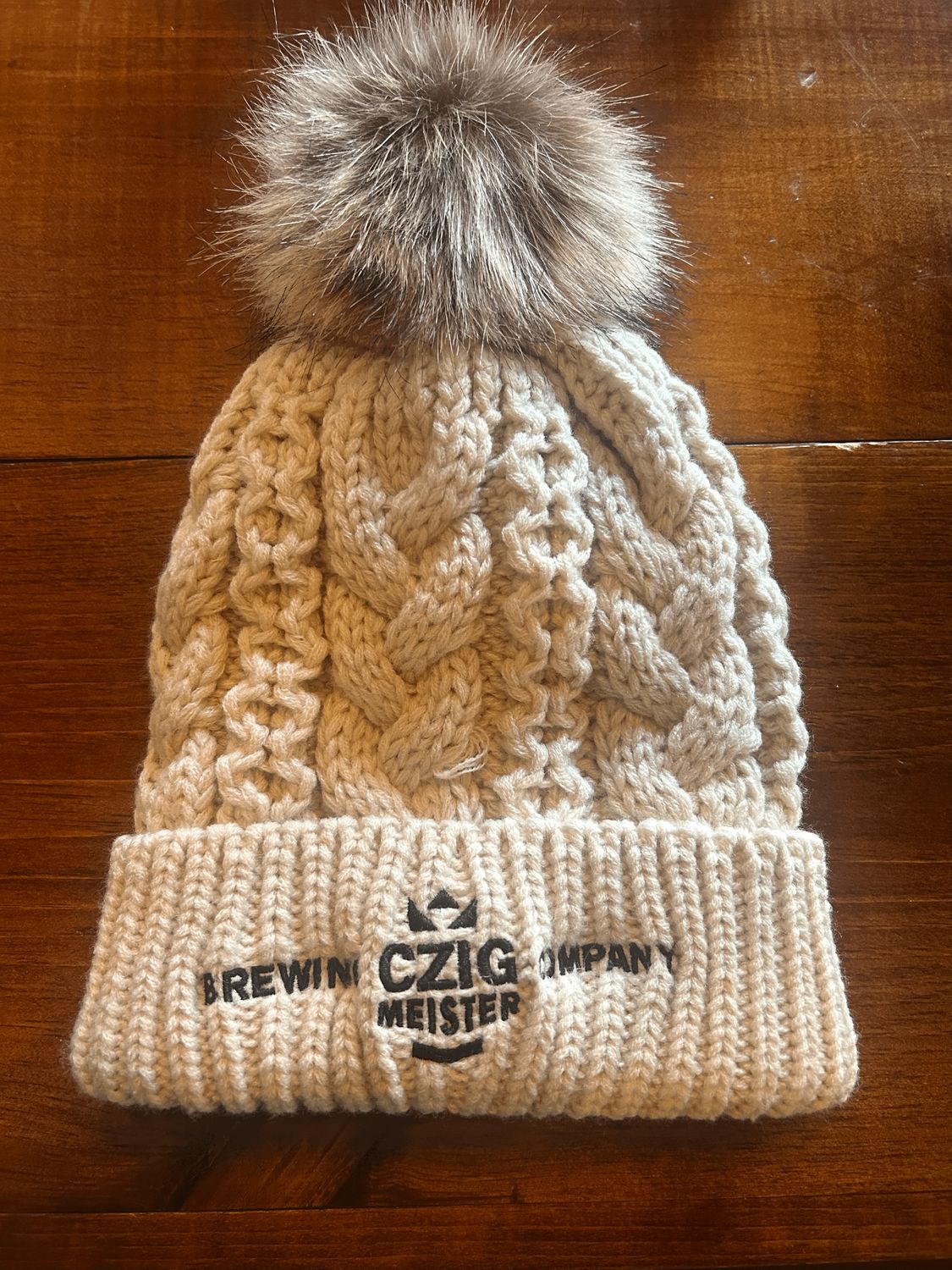 Women's Czig Meister Beanie