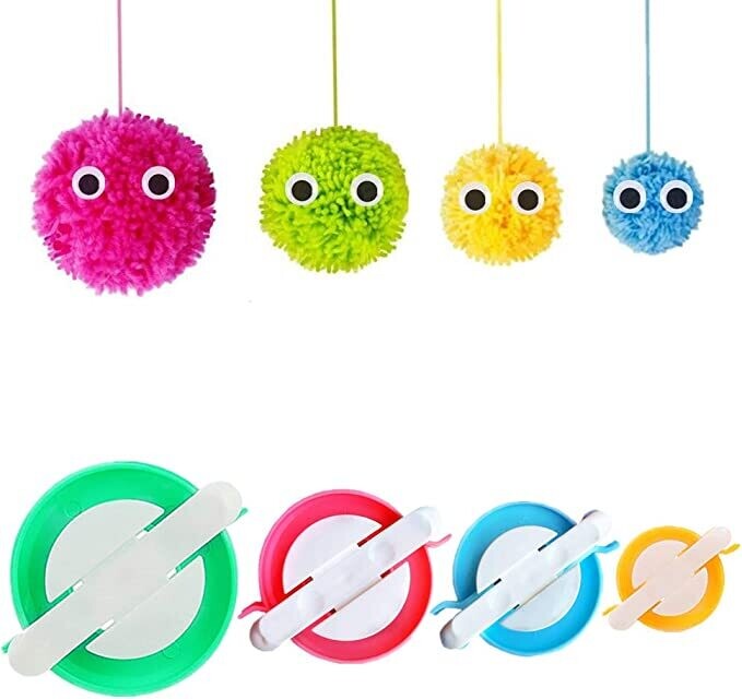 POM POM MAKER - VARIOUS SIZES
