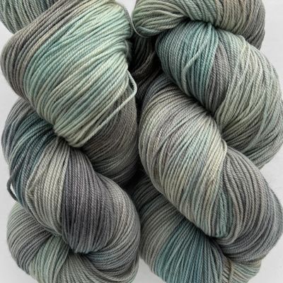 WONDERLAND YARNS MARY ANN