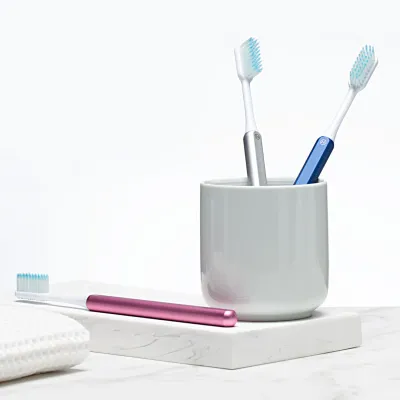 Nada - Toothbrush 