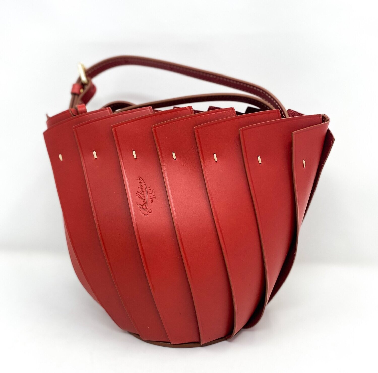 [RECTO] / ☆ 24FW LA TULIP SLING BAG / BURGUNDY Recto Burgundy 'La Tulip' Sling Bag Recto