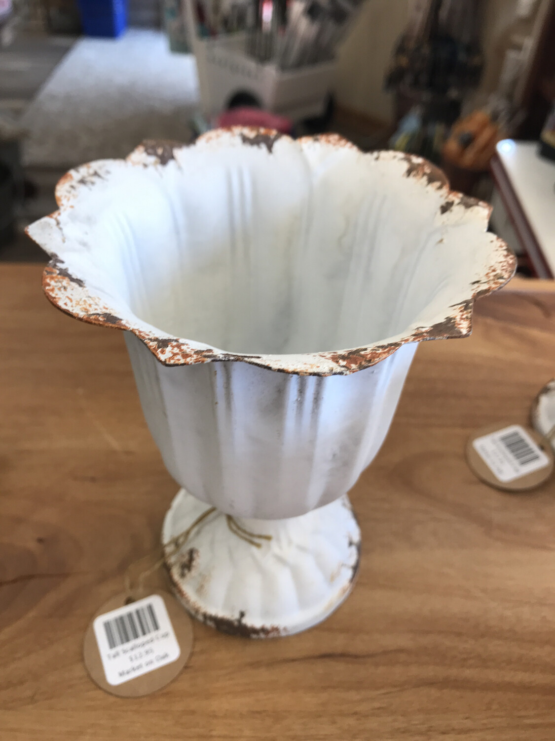 Tall Scalloped Cup