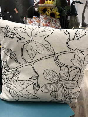 18" Leaves Pillows