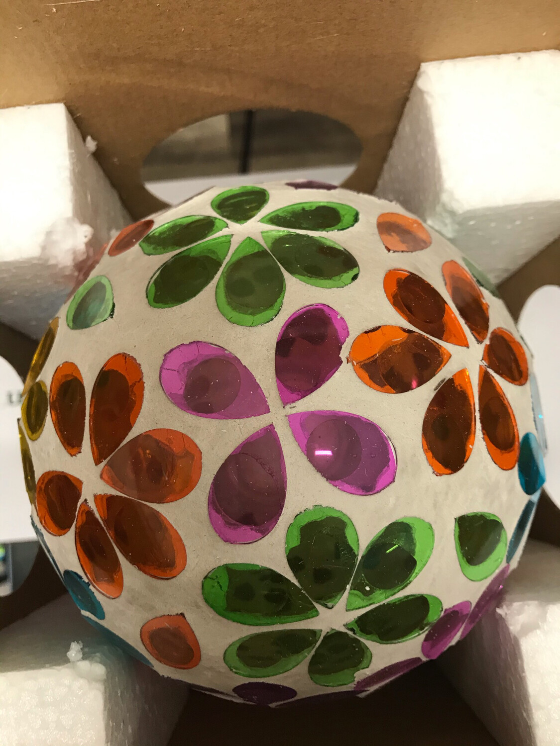 6" Glass Gazing Ball 6" Glass Gazing Ball