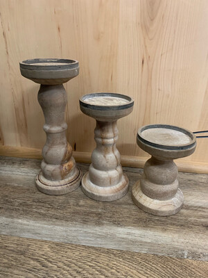 Wooden Pillar Candleholder