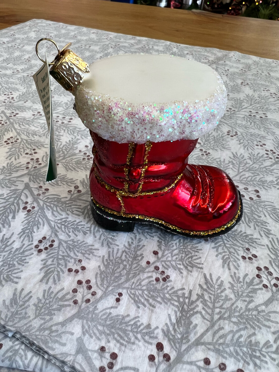 Santa&#39;s Boot Blown Glass