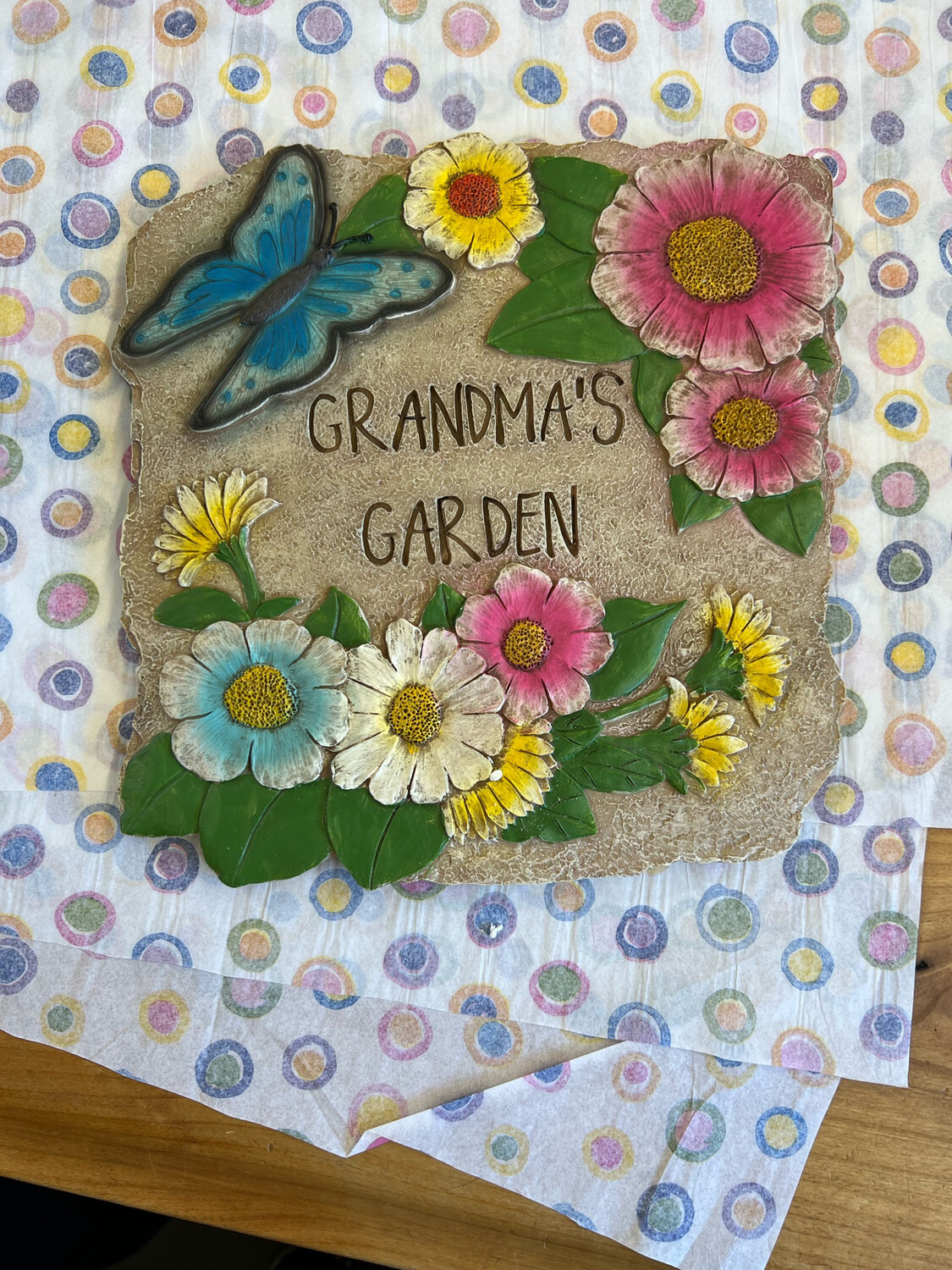 10" Grandma's Garden Stone