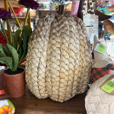 LG Corn Husk Pumpkin