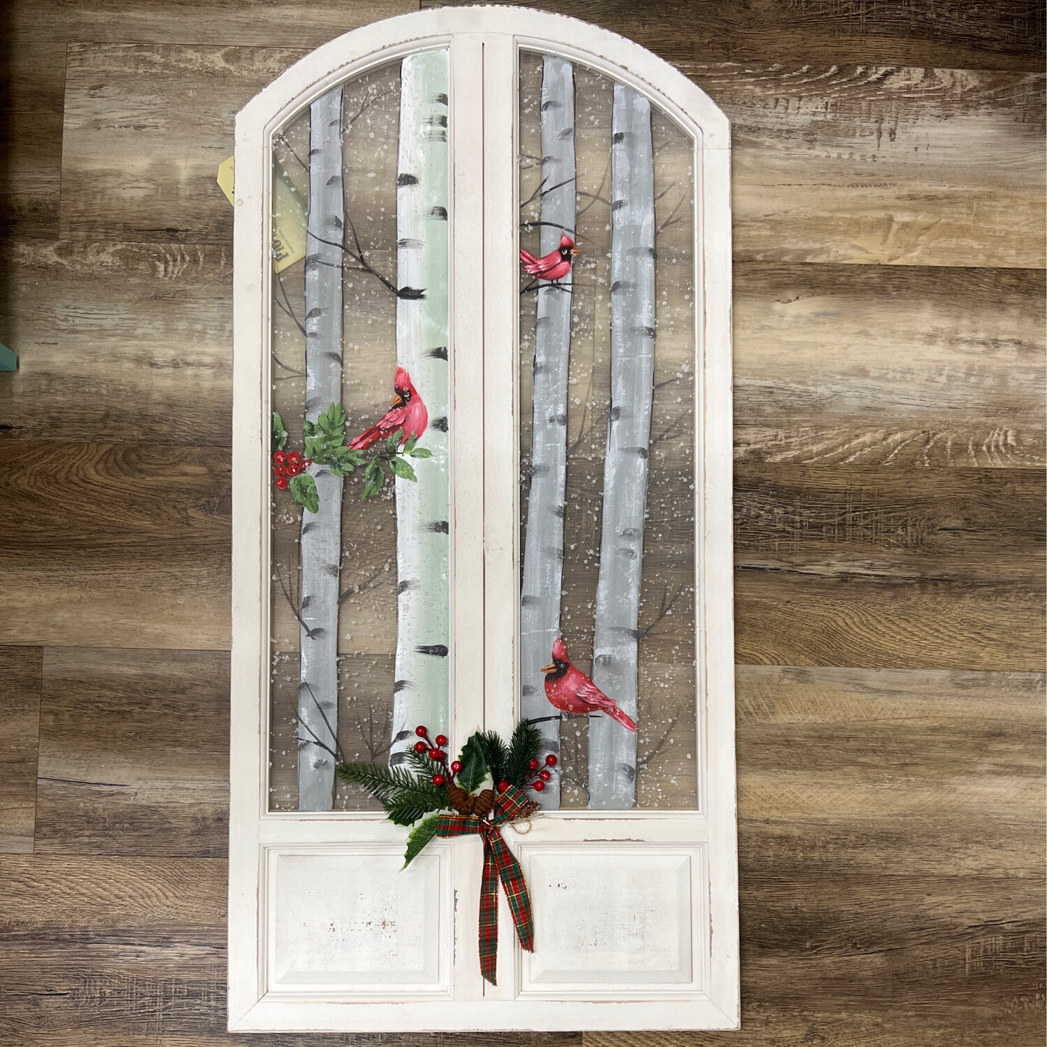 Handpainted Tall Cardinal Screen