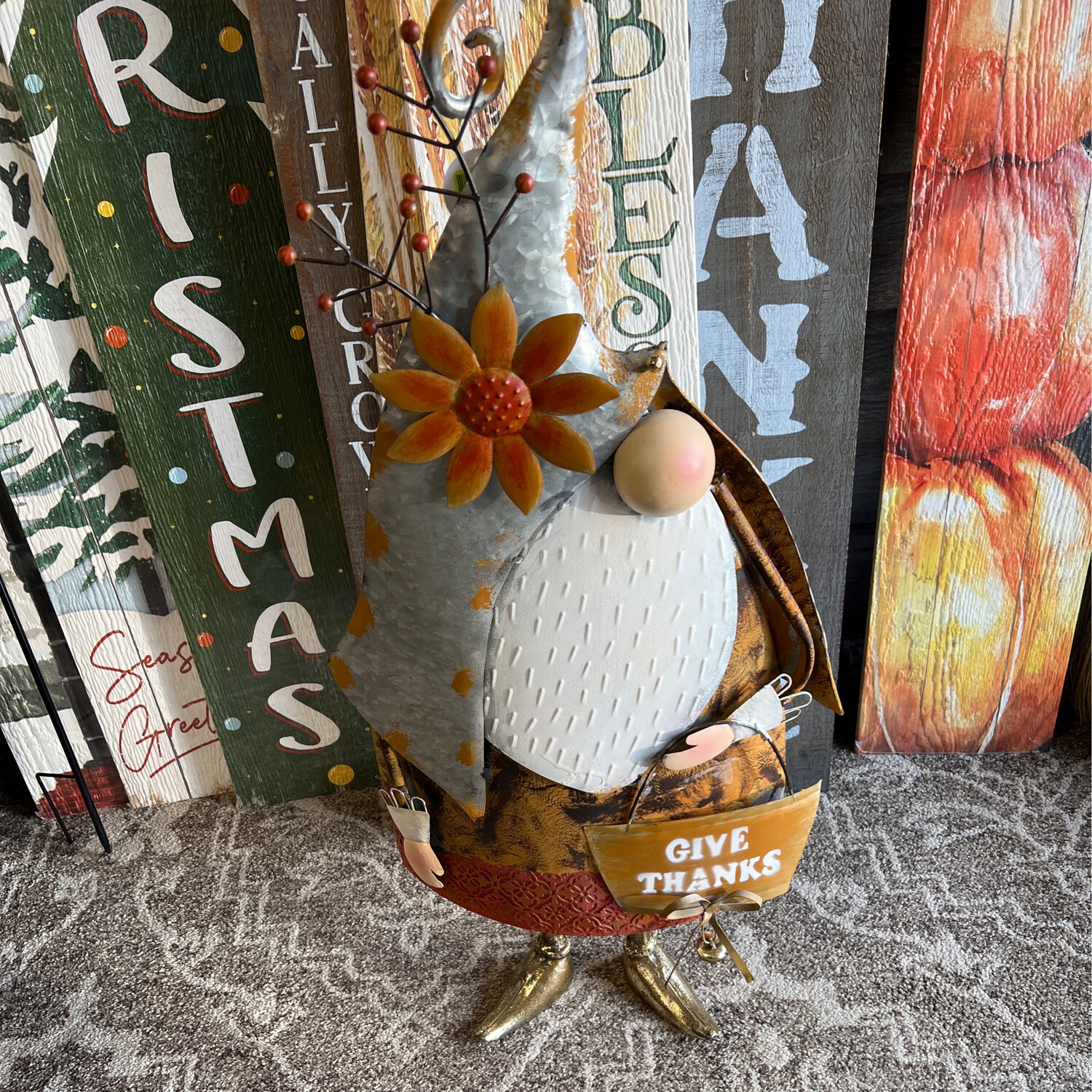 30" Gnome Give Thanks Stander 30" Gnome Give Thanks Stander