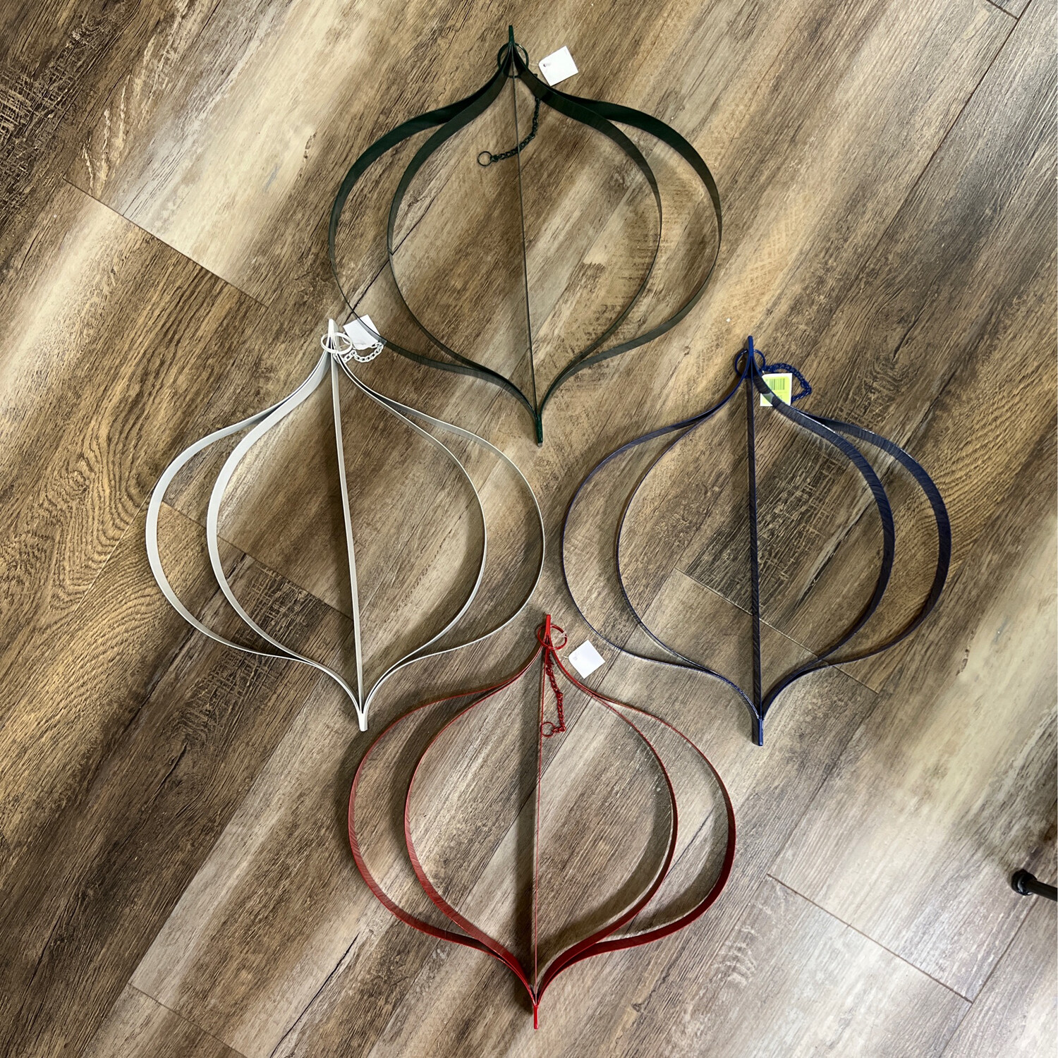 LG Outdoor Metal Ornaments
