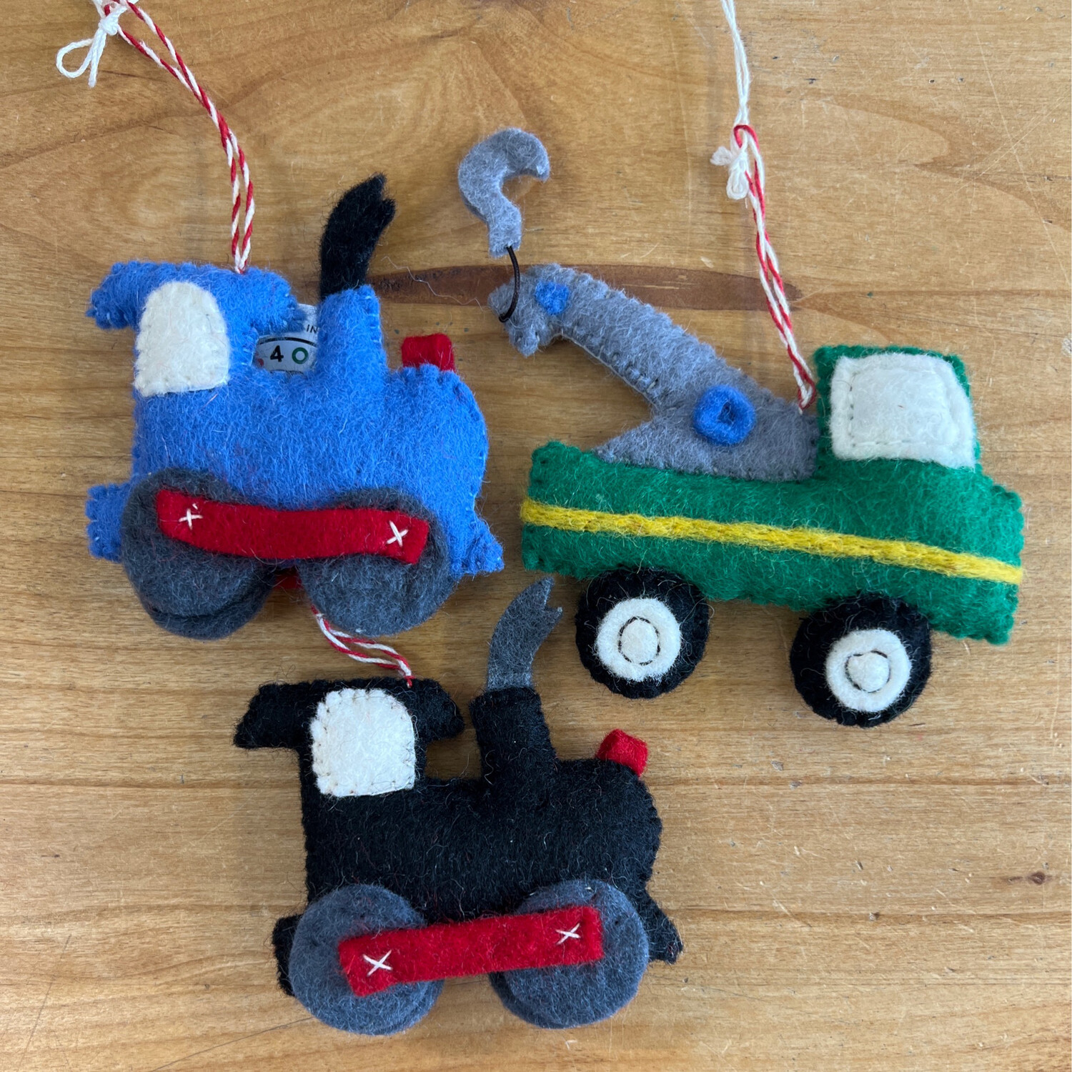 Wool Transportation Ornaments