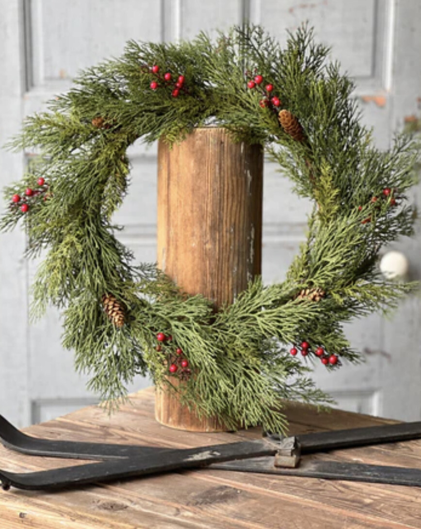 20&quot; Alpine Berry Wreath
