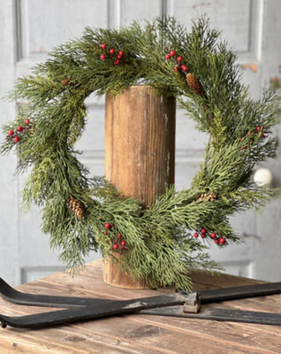 20" Alpine Berry Wreath 20" Alpine Berry Wreath