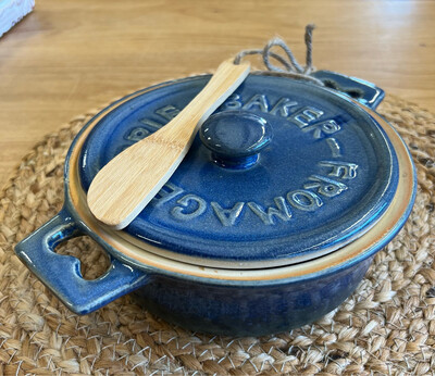 7&quot; Round Blue Baker w/Spreader Set