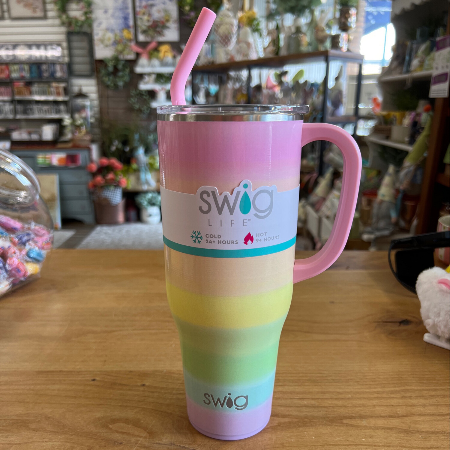 Swig 40oz Pastel Rainbow Mug