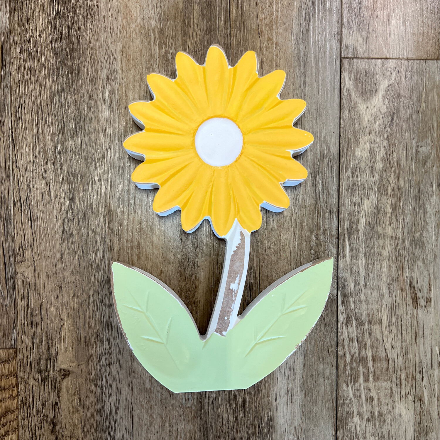 LG Yellow Daisy Sitter