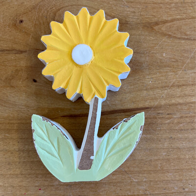 SM Yellow Daisy Stand Up