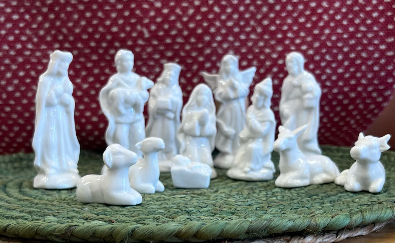 Stoneware Set/12 Ivory Nativity
