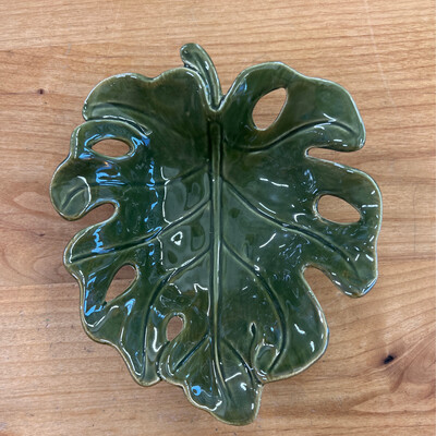 Stoneware Leaf Bowl Stoneware Leaf Bowl