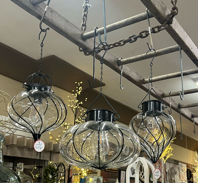 Diamond Swirl Hanging Solar Lanterns
