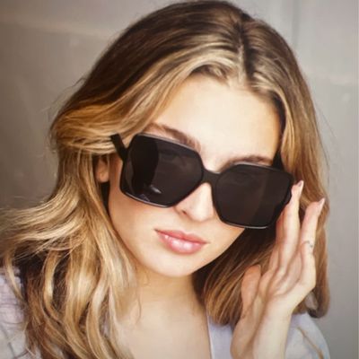 Hanna Hexagon Frame Sunglasses