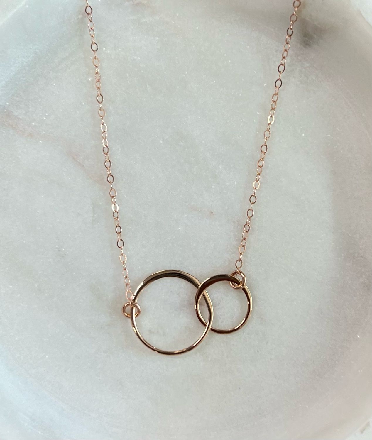 Rose Gold Intertwined Necklace