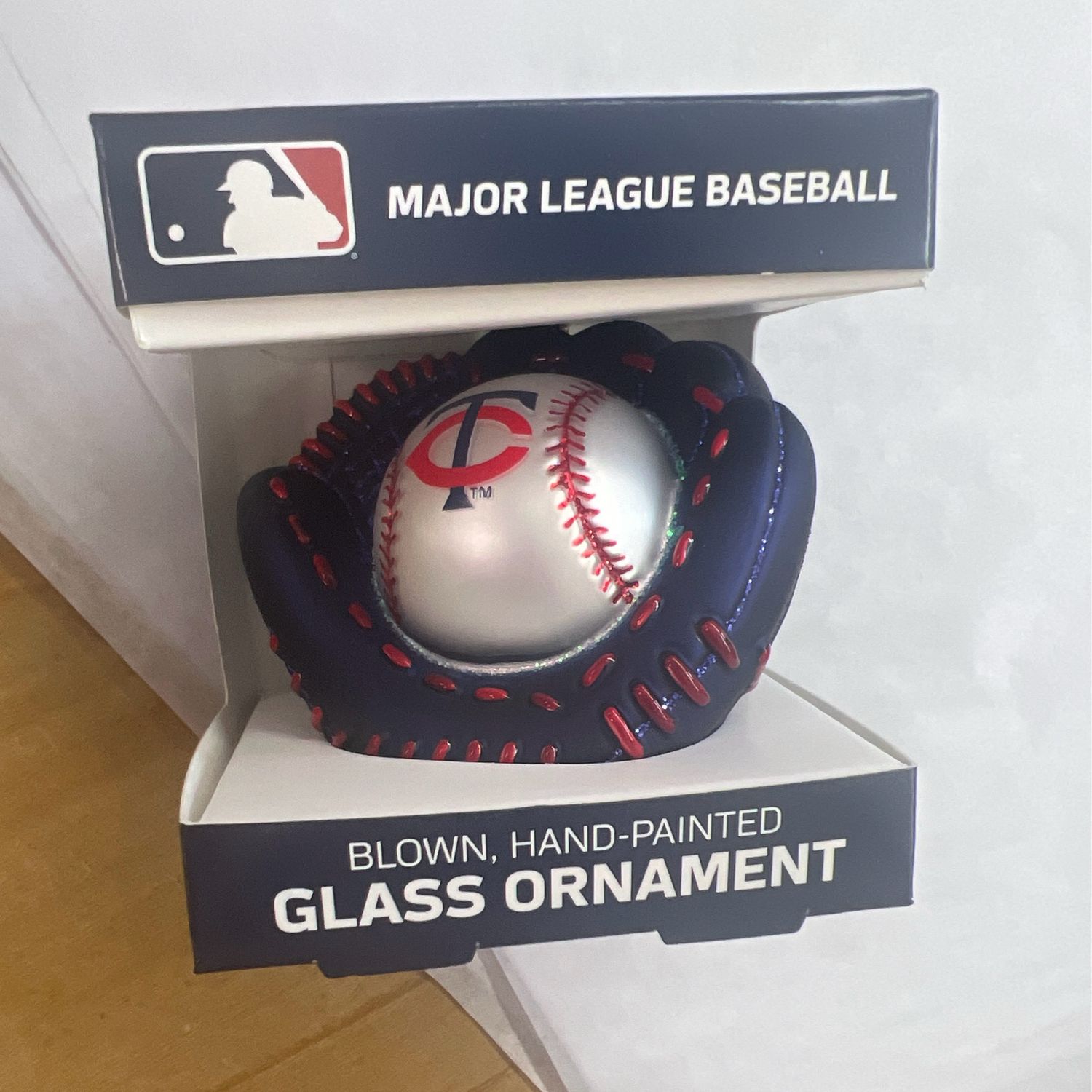 Minnesota Twins Baseball Mitt Ornament
