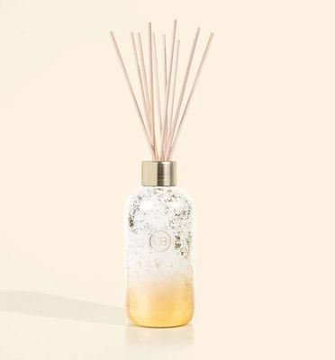 Volcano Glimmer Reed Diffuser