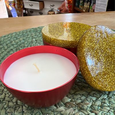 Illume Mistletoe Kisses Sparkle Lid Candle