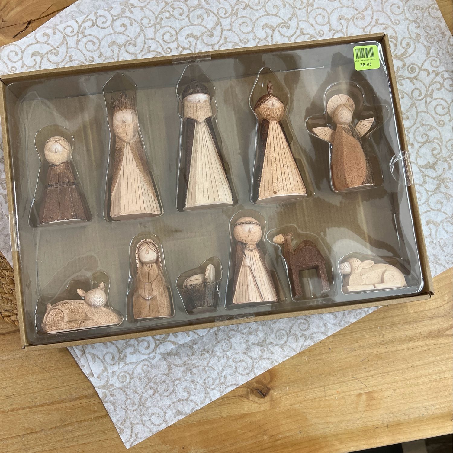 Set/11 Wooden Nativity