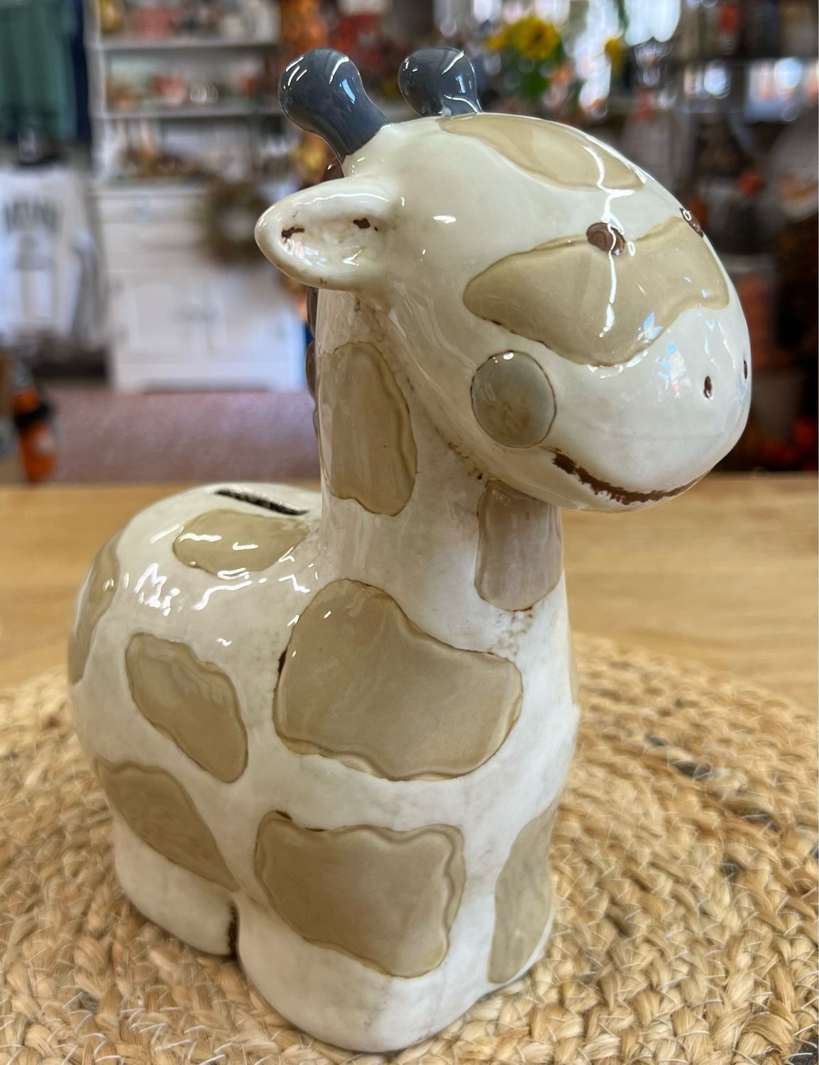 Noah&#39;s Ark Giraffe Bank