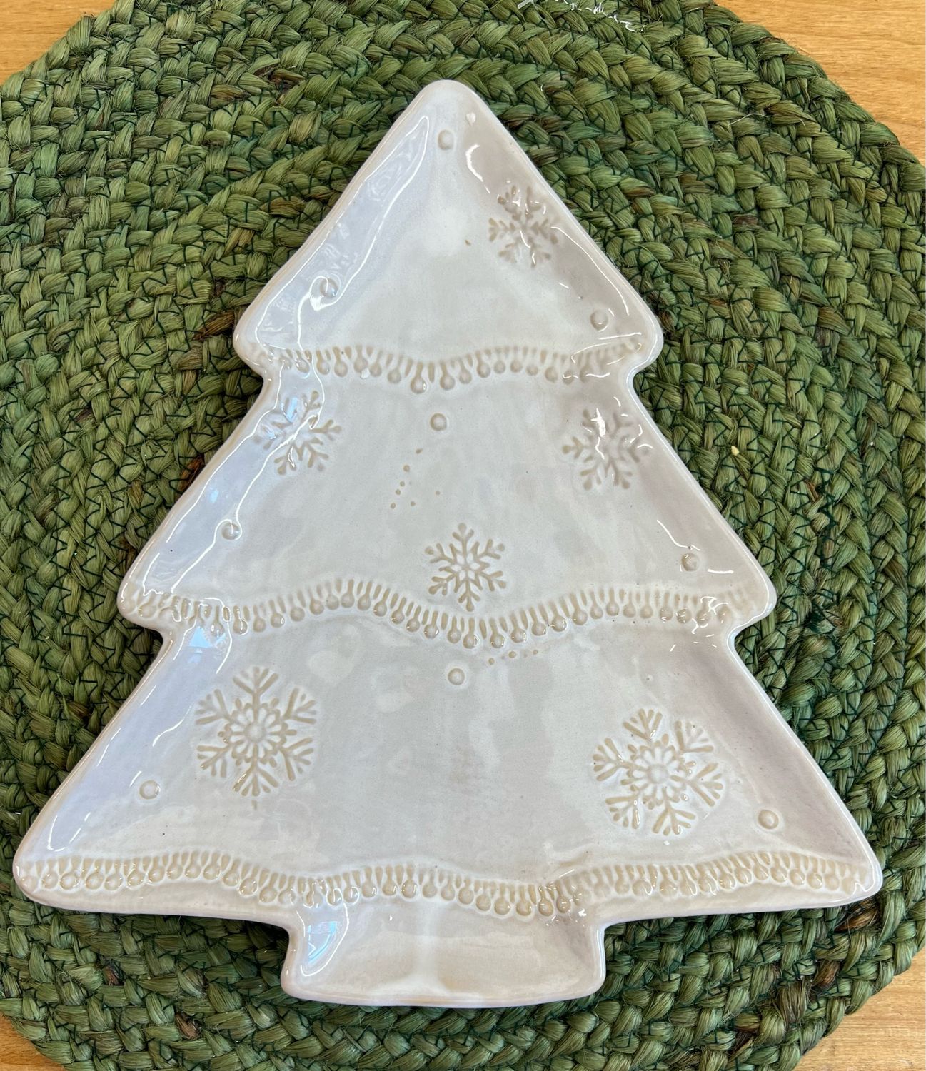 Stoneware Tree Snowflake Plate