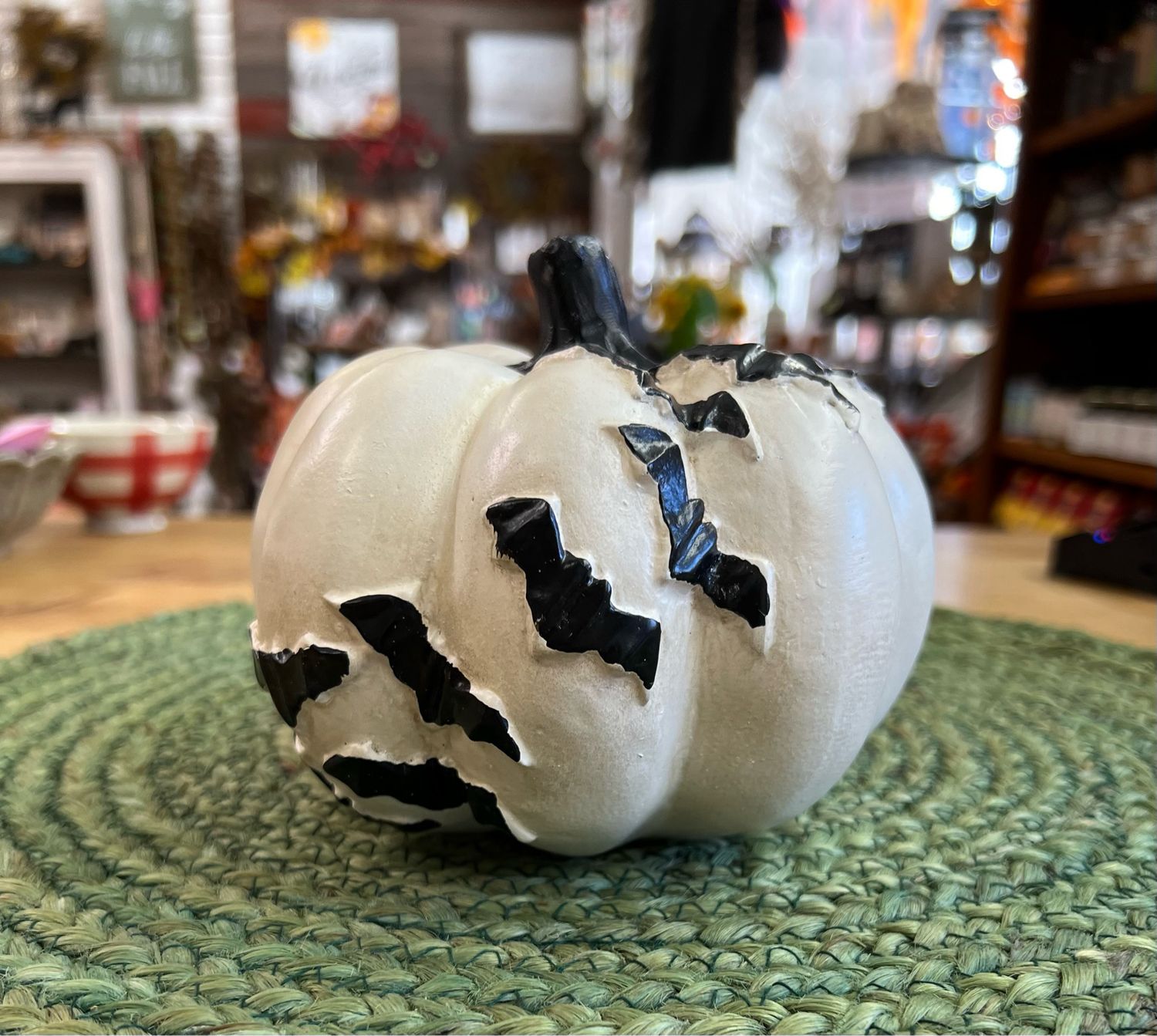 Ivory Batty Pumpkin Ivory Batty Pumpkin