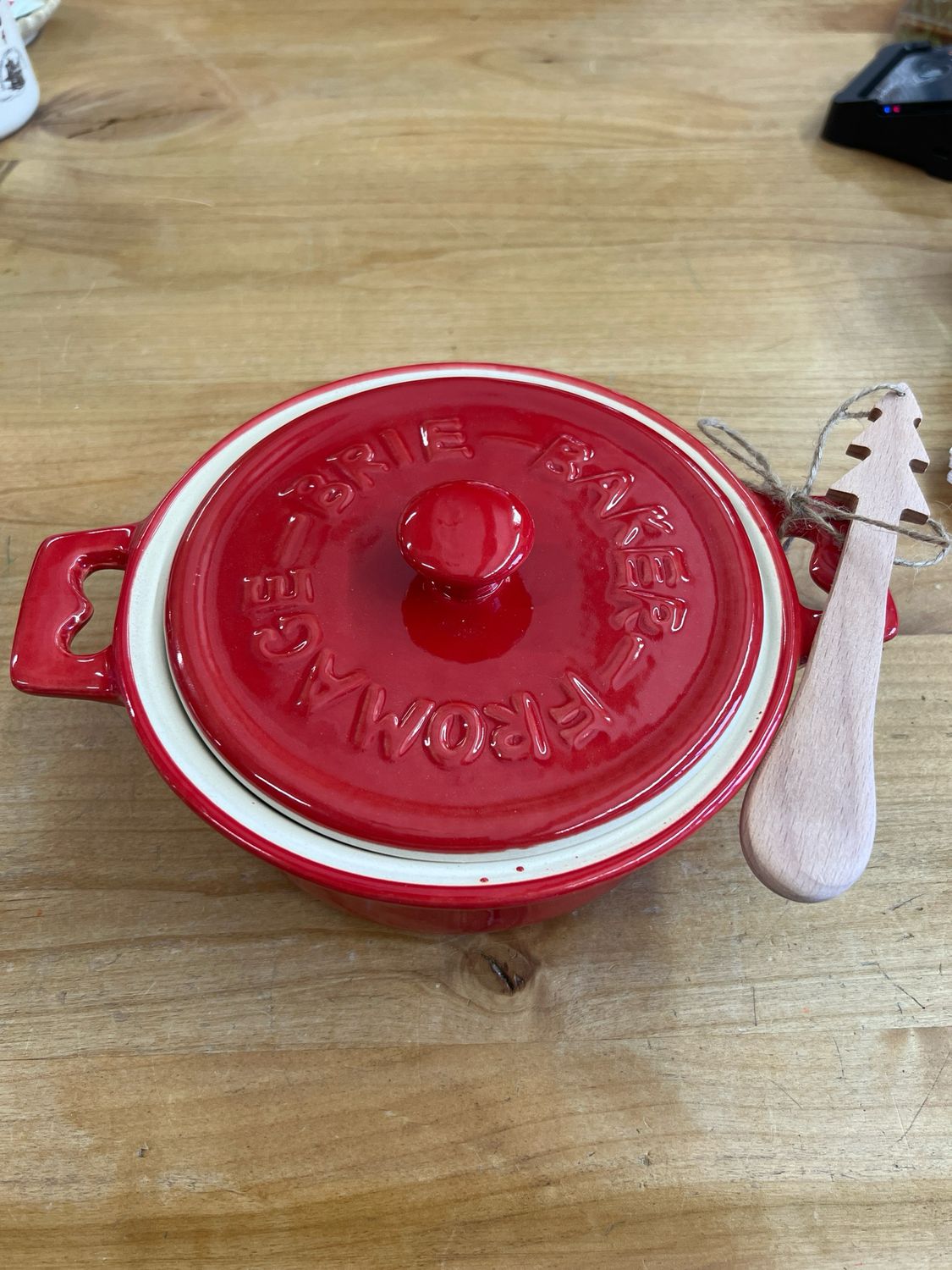 Red 9" Brie Baker Red 9" Brie Baker