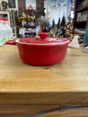 Red 9" Brie Baker