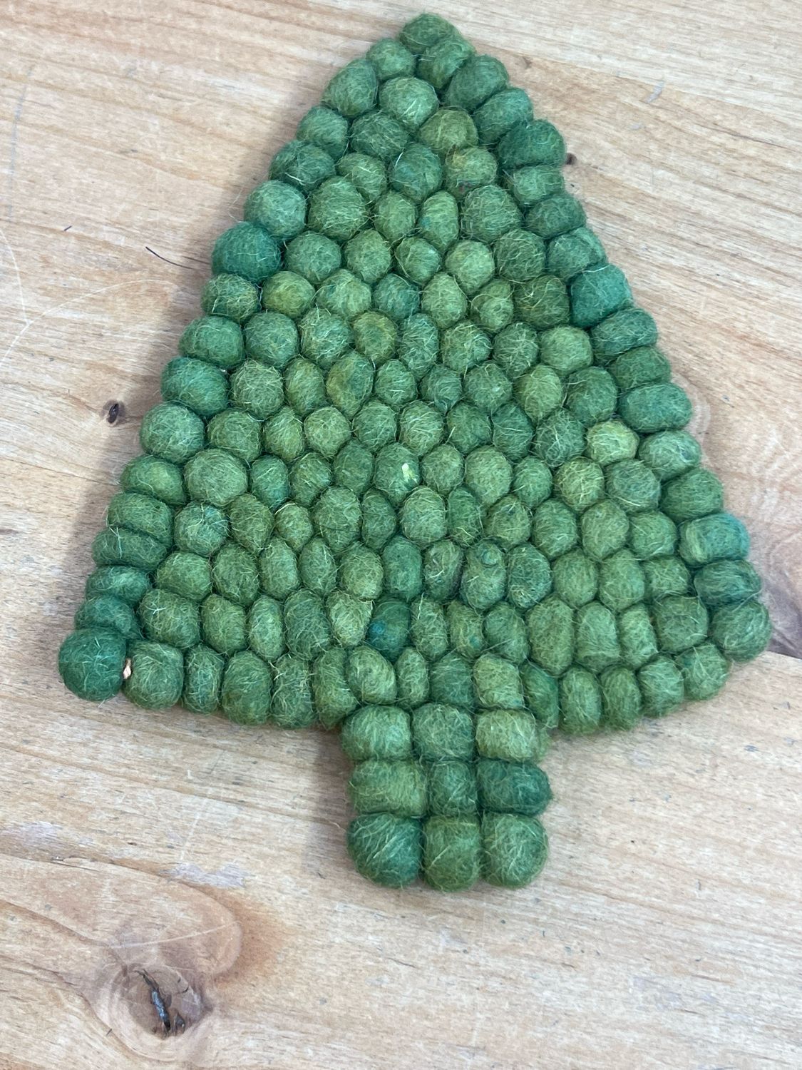 7-1/2&quot; Wool Felt Tree Trivet