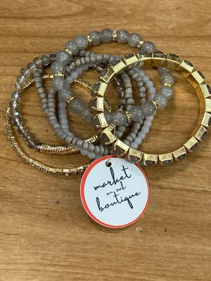 Set of 7 Stretch Bracelets - Nuce Set of 7 Stretch Bracelets - Nuce