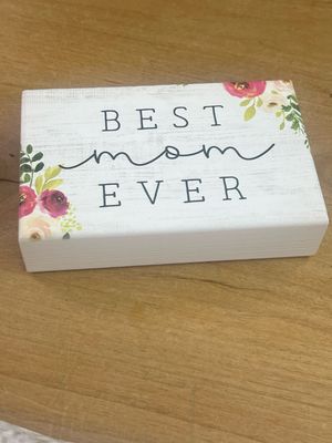Best Mom Sign