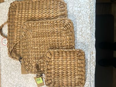 13" x 11" Trivets 13" x 11" Trivets