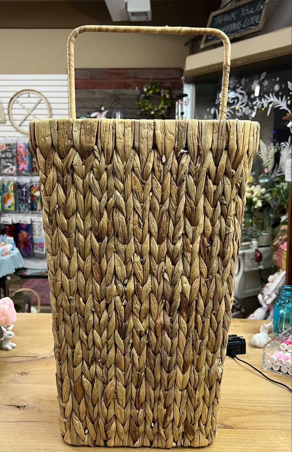 27" Handled Woven Hamper Basket 27" Handled Woven Hamper Basket