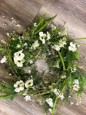 22" Wildflower Wreath 22" Wildflower Wreath