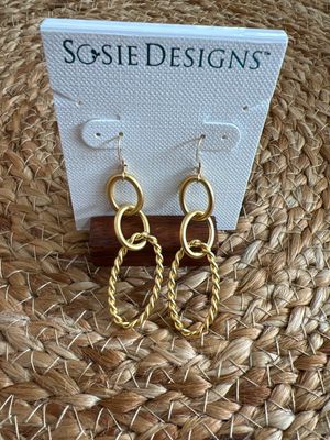Gold Chunky Chain Earrings