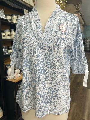 Elbow Sleeve Leaf Print