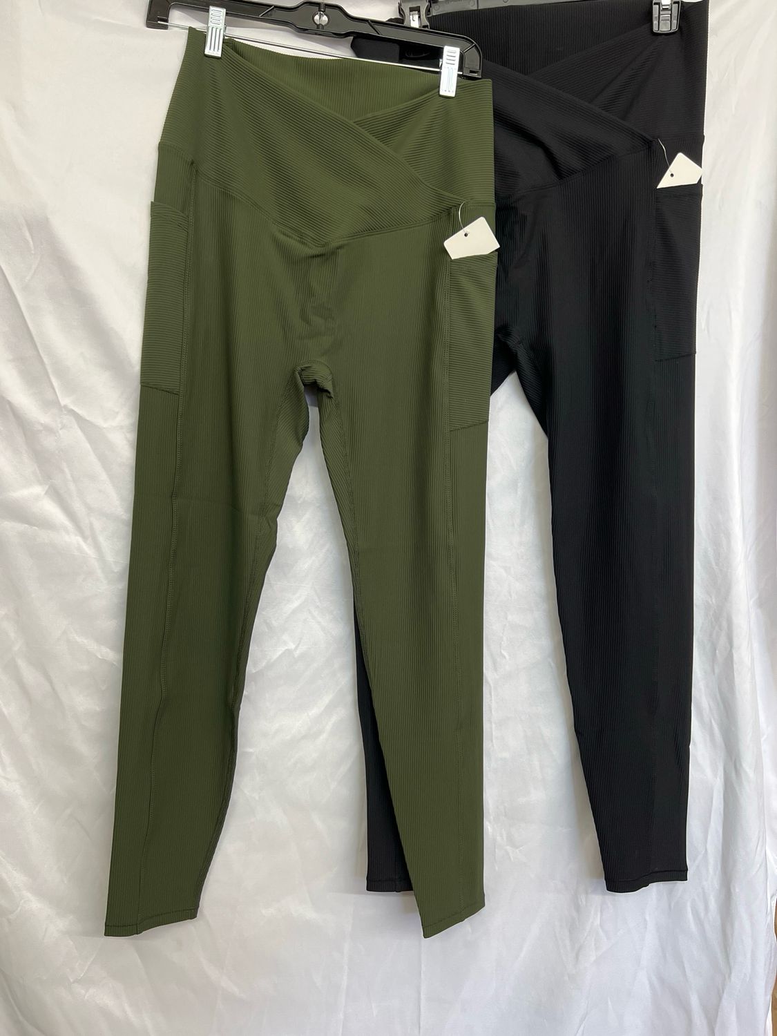 Suck &amp; Tuck Leggings