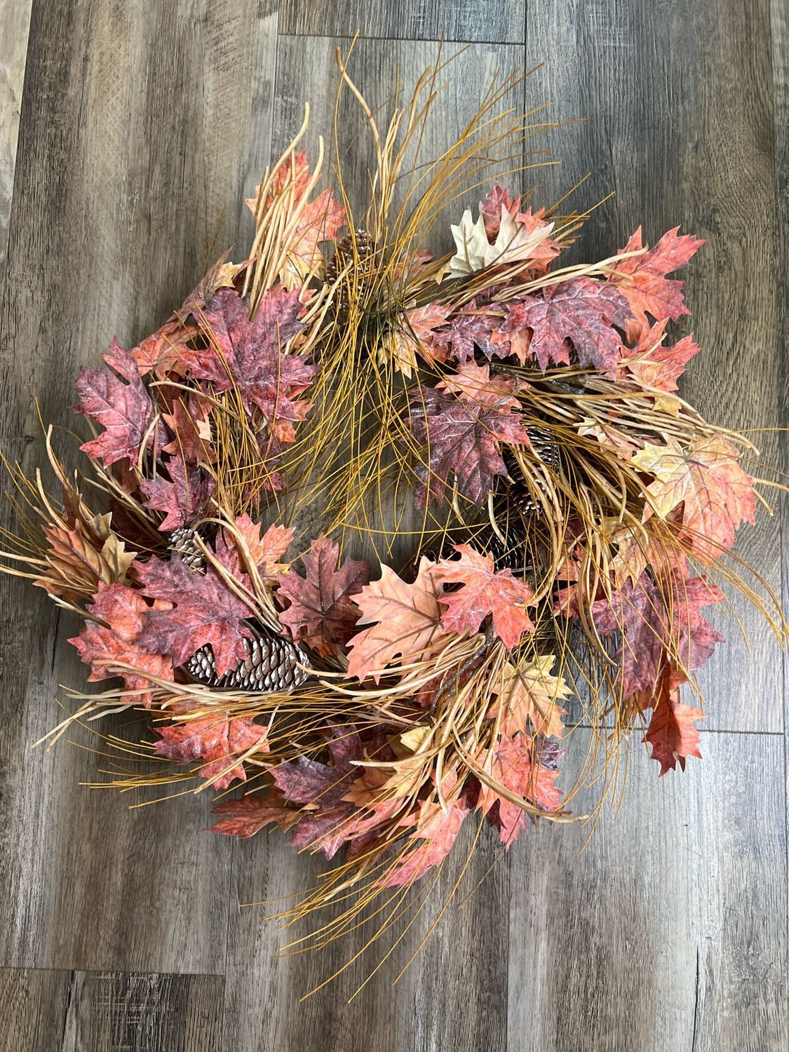 26" Mixed Maple Leaf Wreath 26" Mixed Maple Leaf Wreath